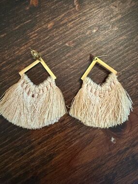 Tassel Fringe Drop Earrings in pink - Lightweight Statement